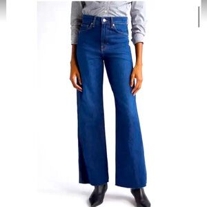 Veronica Beard Taylor Raw Hem High Waist Wide Leg Jeans, size 29